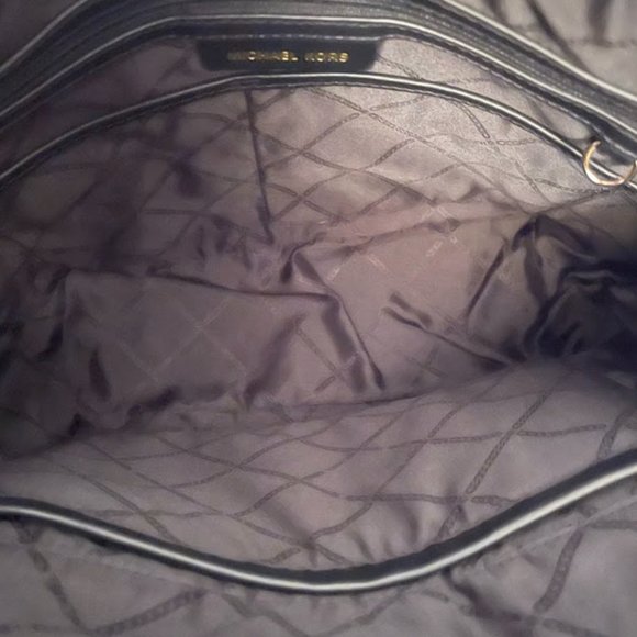 {NEW without Tags} Michael Kors Signature Brown Jet Set with Black Trim (D) - Picture 4 of 6